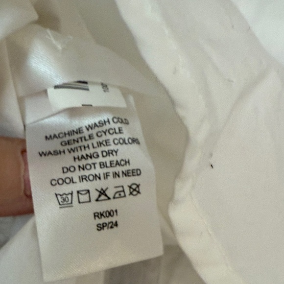 Quince Organic Cotton Woman’s off white Button Down Shirt - Picture 8 of 13